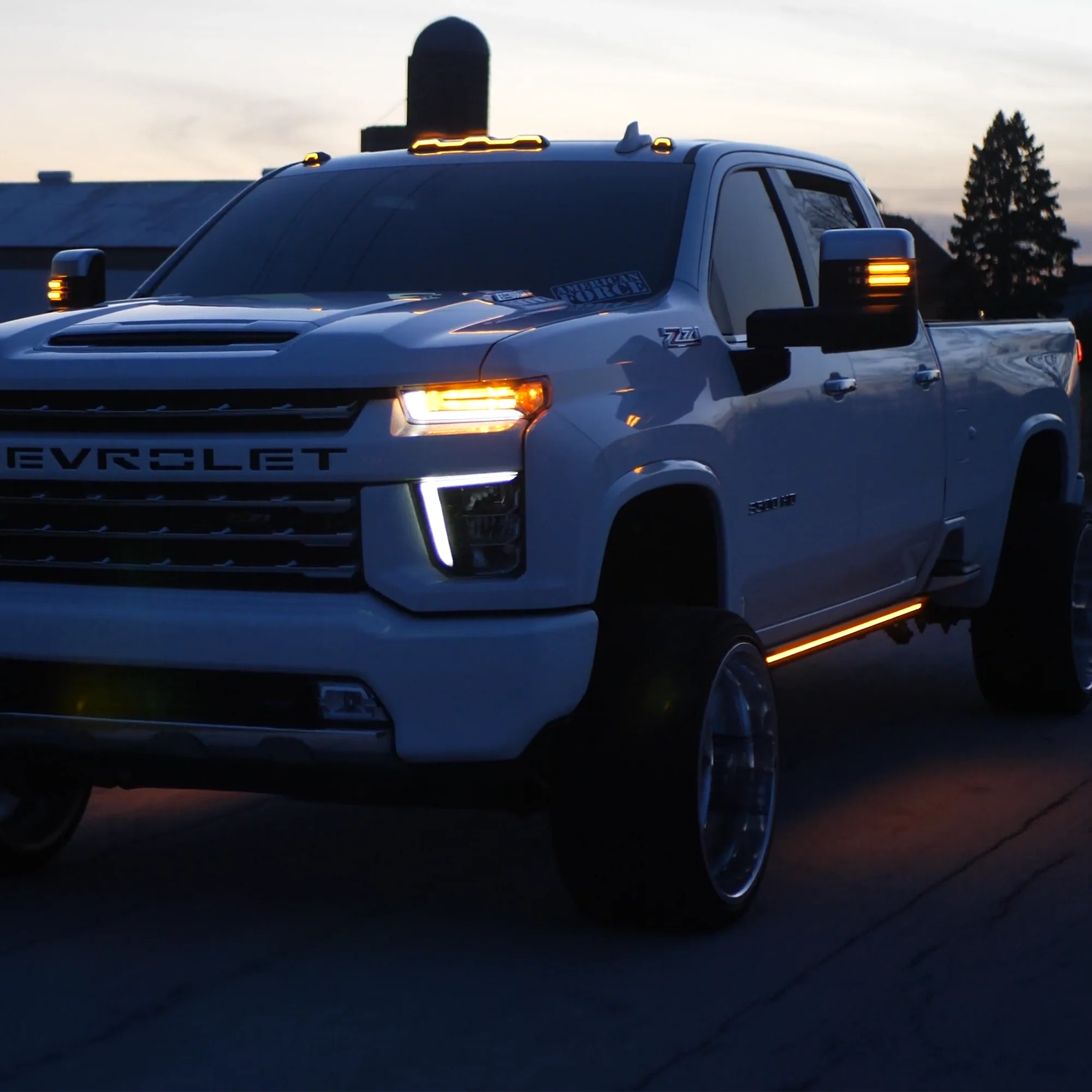 Lumastep M2 Powered Light Up Running Boards | 2020-2026 Chevy Silverado & GMC Sierra 2500/3500 - J. C. Star Autoworks, Inc.