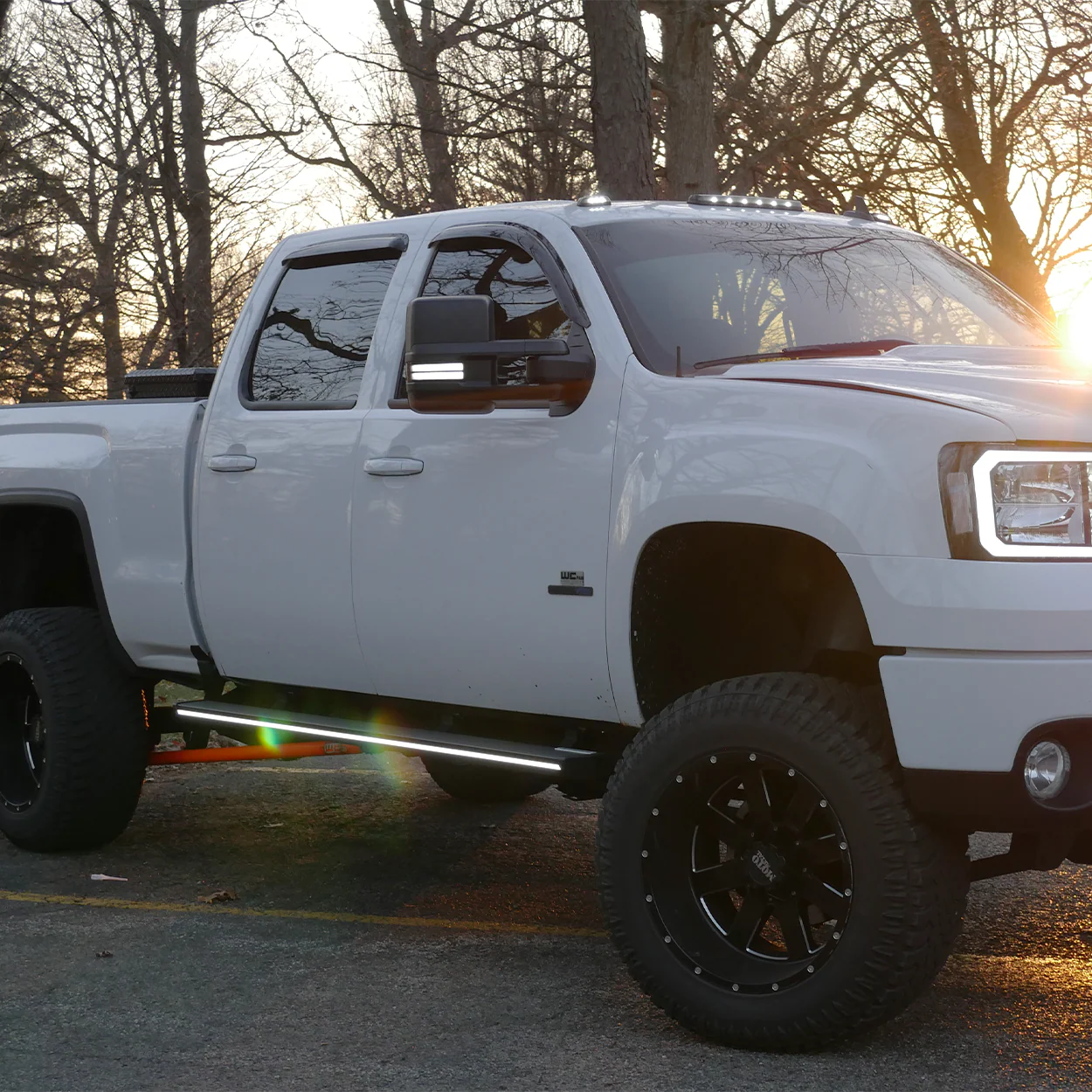 Lumastep M1 Light Up Running Boards | 2007.5-2014 Chevy Silverado & GMC Sierra - J. C. Star Autoworks, Inc.