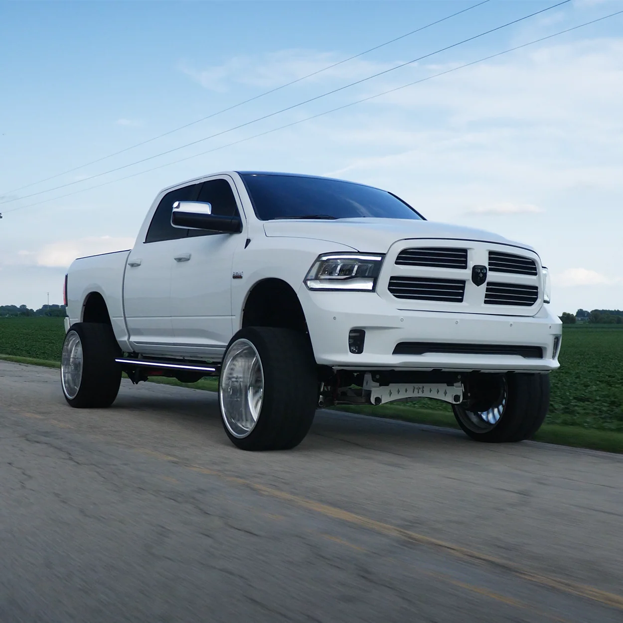 Lumastep M1 Light Up Running Boards | 2009-2018 Dodge Ram 1500 - J. C. Star Autoworks, Inc.