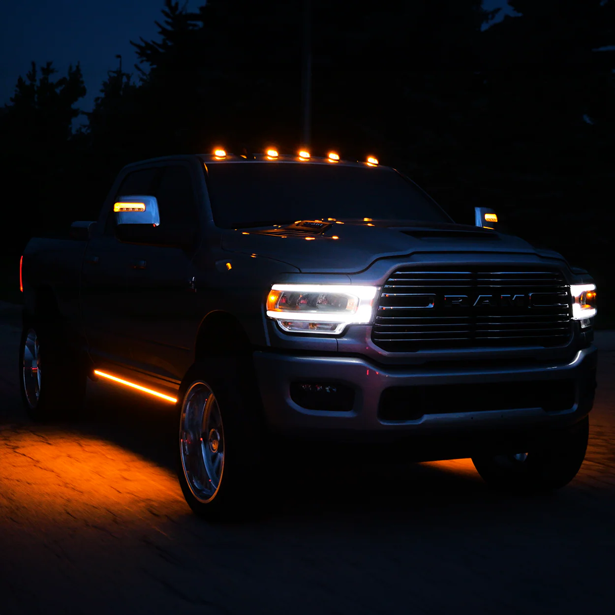 Lumastep M2 Powered Light Up Running Boards | 2019-2025 Dodge Ram 2500/3500 - J. C. Star Autoworks, Inc.