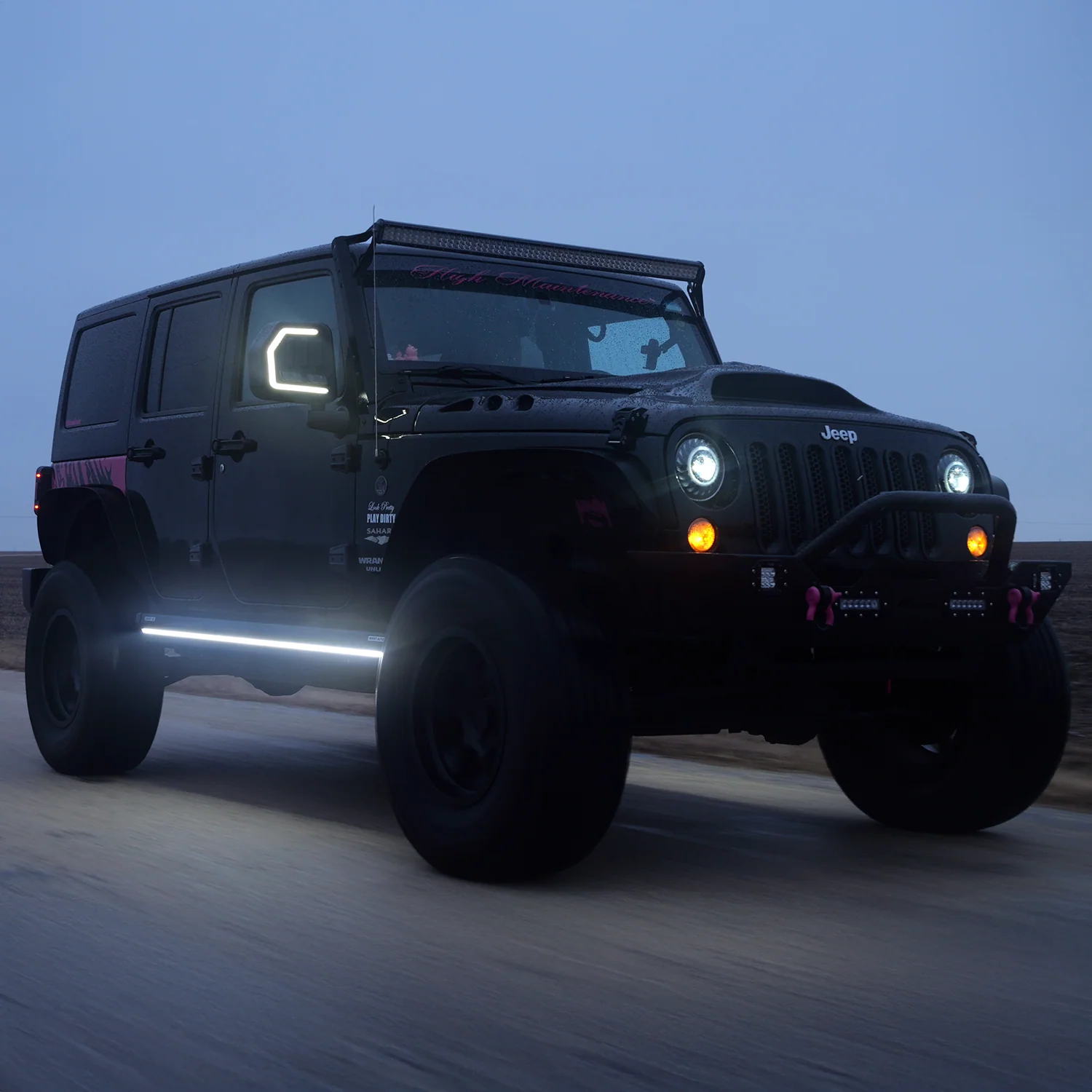 Lumastep M2 Powered Light Up Running Boards | 2007-2018 Jeep Wrangler JKU - J. C. Star Autoworks, Inc.
