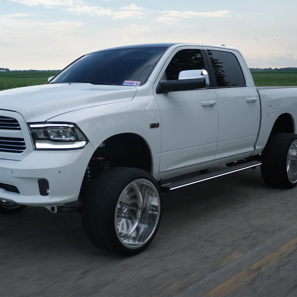 Lumastep M1 Light Up Running Boards | 2010-2018 Dodge Ram 2500/3500 - J. C. Star Autoworks, Inc.